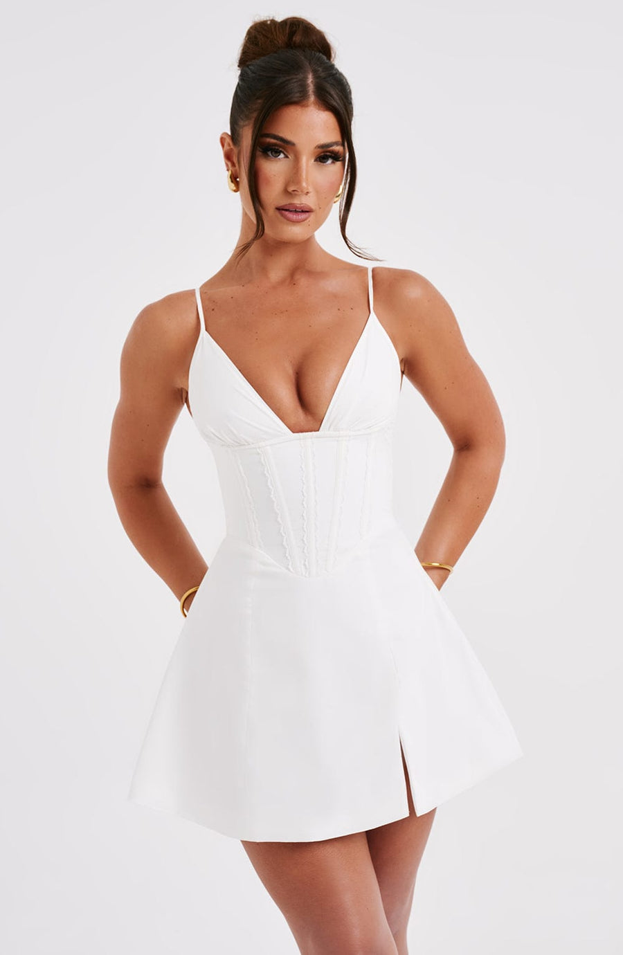 Sela Elfenbein Mini Kleid