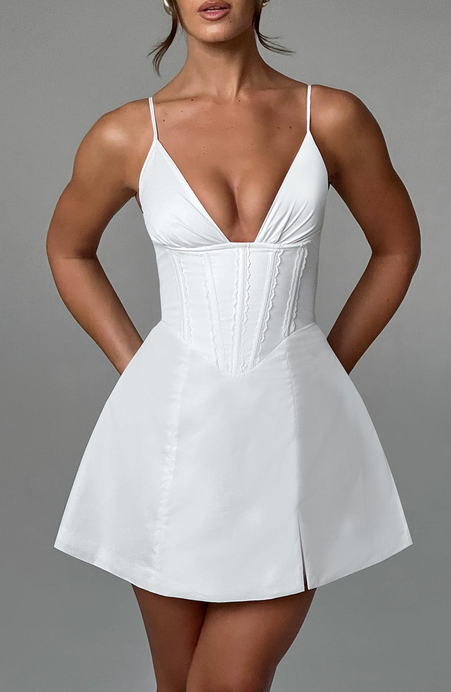 Sela Elfenbein Mini Kleid